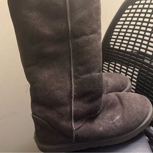 Tall Uggs, Gray Size 10